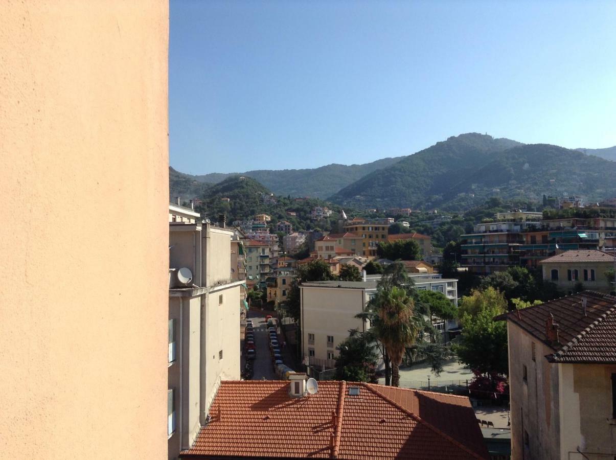 20 Via Salvo D'Acquisto Rapallo Exterior photo